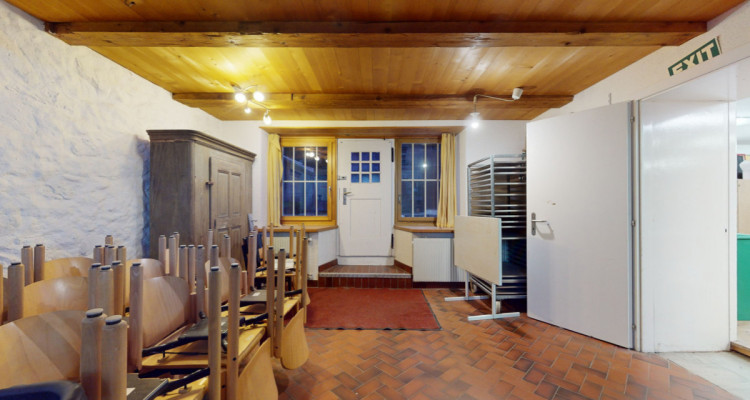 Einzigartiges Airbnb / Hotel in malerischer Berglandschaft image 8