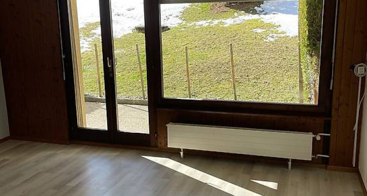 Appartement 2,5p 1250fr Les Paccots image 1