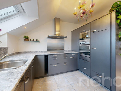 Dachwohnung mit Charme und Aussicht auf den Belpberg image 8