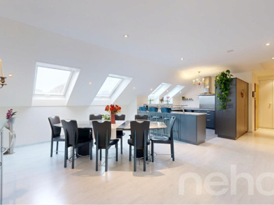 Dachwohnung mit Charme und Aussicht auf den Belpberg image 1