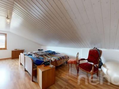 Maison individuelle denviron 380 m², grand terrain et vue montagnes image 10