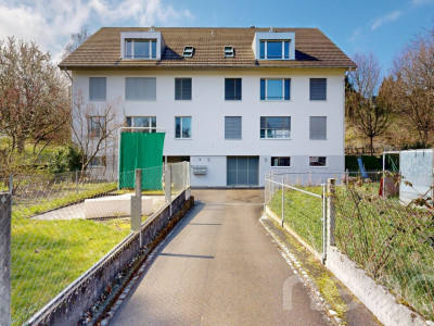 Neuwertige 4.5-Zimmer Dachwohnung mit riesigem Estrich image 11