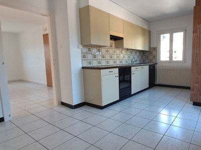 Charmant 3.5 pièces d’env. 62m2 lumineux avec balcons et jardin à Ardon image 2