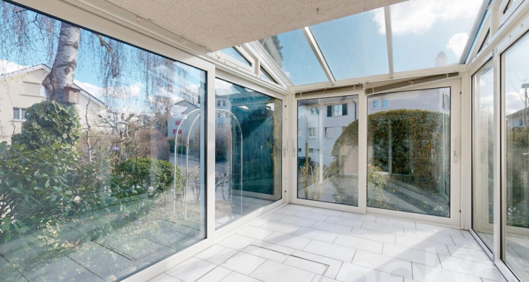 Attraktives 5-Zimmer-Reiheneckhaus in der Stadt Winterthur image 2