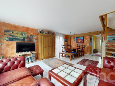 Geräumiges 5-Zimmer Doppeleinfamilienhaus mit pflegeleichtem Garten image 4