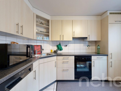 Geräumiges 5-Zimmer Doppeleinfamilienhaus mit pflegeleichtem Garten image 5