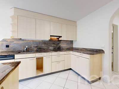 Grosszügige 4.5 Zimmer Gartenmaisonette image 4