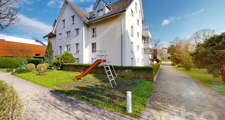 Grosszügige 4.5 Zimmer Gartenmaisonette image 12