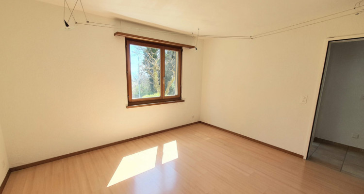 Havre de paix avec vue panoramique et jardin privé à Evilard image 10