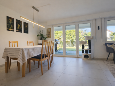 Élégante villa familiale avec grand jardin plat et fort potentiel à Founex image 6