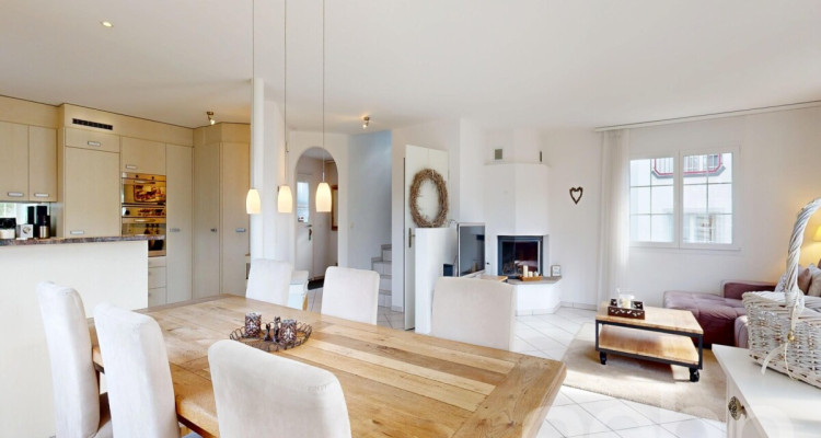 Einfamilienhaus mit Garten in Niederwenigen, nähe Zürich image 1