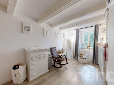 Maison villageoise avec terrasse et séjour cathédrale - Corsier image 8