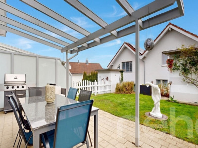 Modernes Reihenhaus mit viel Platz? an zentraler und ruhiger Lage image 2