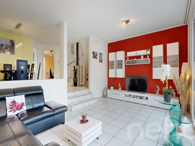 Modernes Reihenhaus mit viel Platz? an zentraler und ruhiger Lage image 4