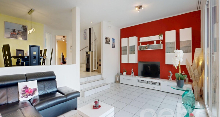 Modernes Reihenhaus mit viel Platz? an zentraler und ruhiger Lage image 4