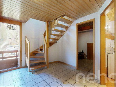 Bauernhaus mit Wohnungen und Gewerbefläche in Bigenthal image 9