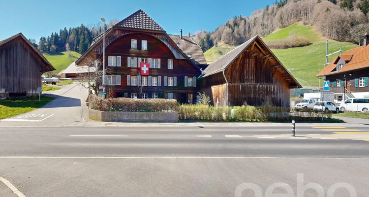 Bauernhaus mit Wohnungen und Gewerbefläche in Bigenthal image 3