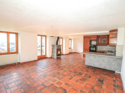 Maison de 2 appartements 3,5 pièces + 1 studio, Grand potentiel ! image 8