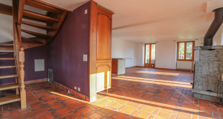 Maison de 2 appartements 3,5 pièces + 1 studio, Grand potentiel ! image 9