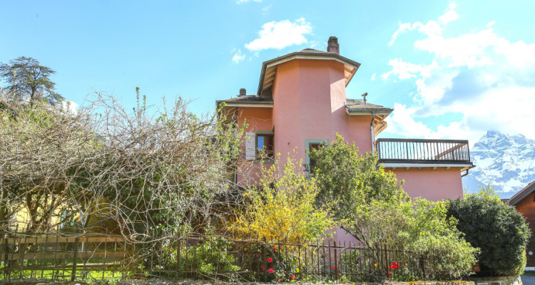 Maison de 2 appartements 3,5 pièces + 1 studio, Grand potentiel ! image 1