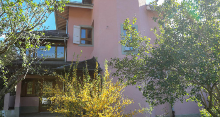 Maison de 2 appartements 3,5 pièces + 1 studio, Grand potentiel ! image 3