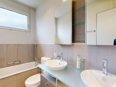 Attraktive 4.5-Zimmer-Attikawohnung mit sonnenverwöhnter Terrasse image 8