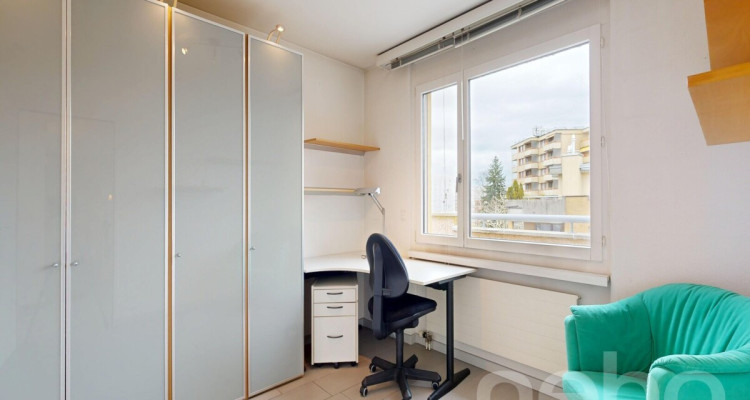 Attraktive 4.5-Zimmer-Attikawohnung mit sonnenverwöhnter Terrasse image 11