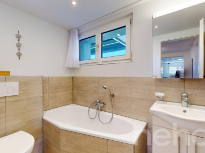 5-Zimmerhaus mit Weitblick und Baulandoption image 8