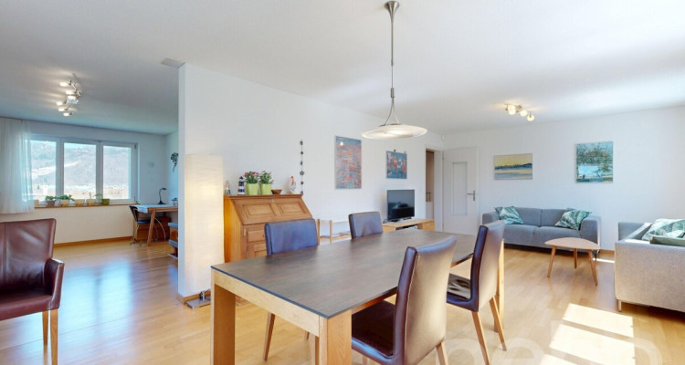 5-Zimmerhaus mit Weitblick und Baulandoption image 3