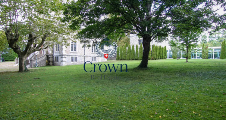 Castle life at your fingertips image 4