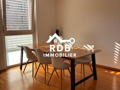 Magnifique appartement de 6 pièces au 4ème étage situé à Genève 1202 image 3