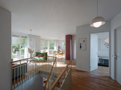 Contemporary apartment with its pleasant private garden 10 minto Geneva Center image 1