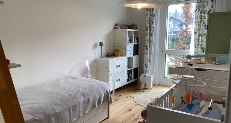 Appartement 5 pièces meublé – Troinex image 7