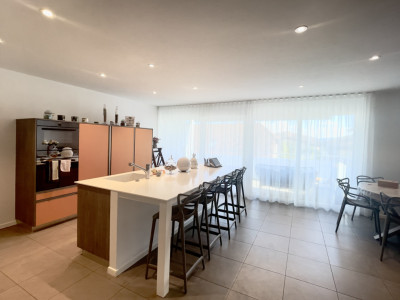 APPARTEMENT 4.5 PIÈCES AVEC BALCON image 3