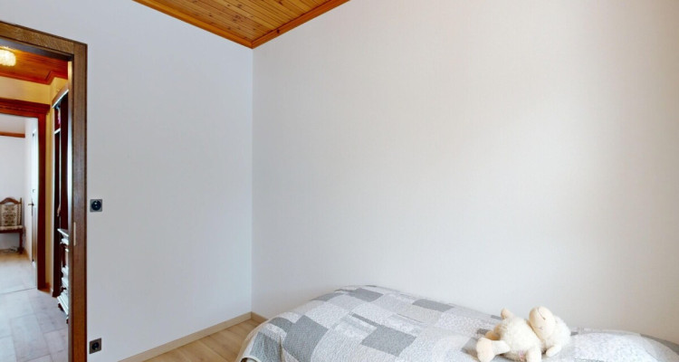 Superbe appartement de 4.5 pièces avec vue panoramique image 12