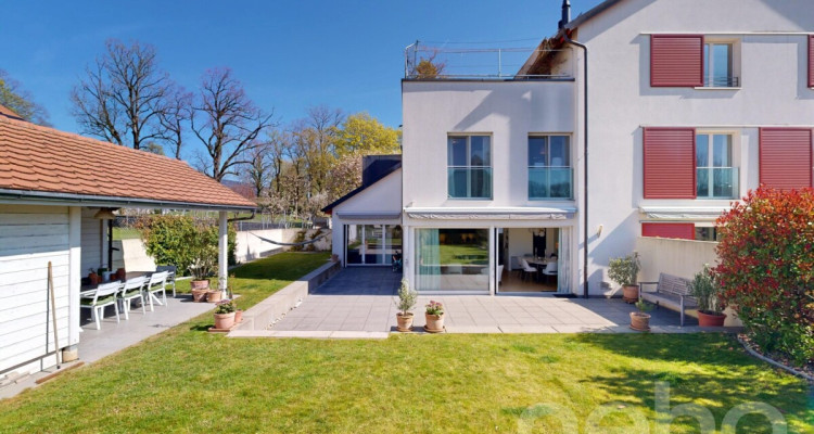 Appartement dans un corps de ferme avec jardin privatif image 1