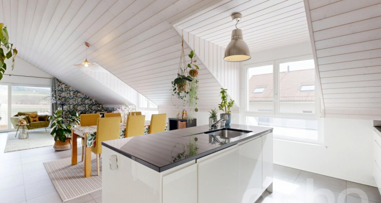 4.5 pièces clair et spacieux au dernier étage, à 30 min de Lausanne image 2