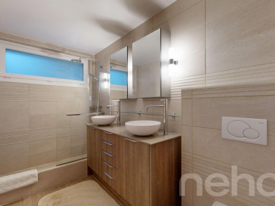 Élégante villa 6.5 pièces avec vue panoramique sur les Alpes image 8