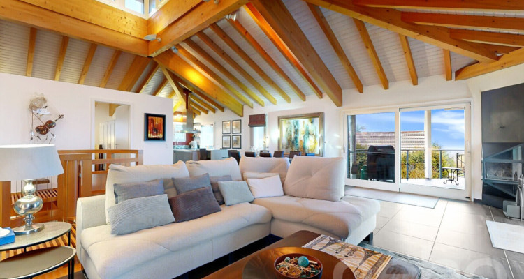 Élégante villa 6.5 pièces avec vue panoramique sur les Alpes image 1