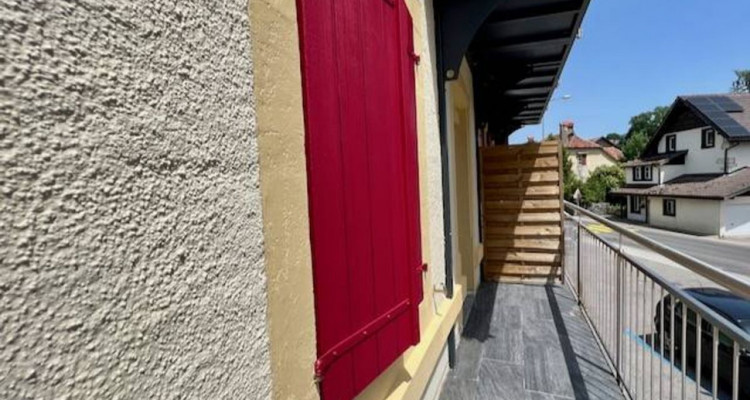 Appartement B - 2,5 pièces, avec balcon - Cadre agréable à Couvet image 4