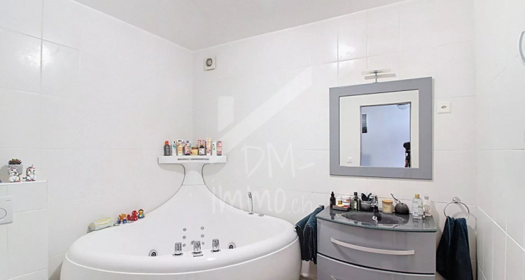 Immeuble de rendement 9 lots, excellent état, proche centre image 4