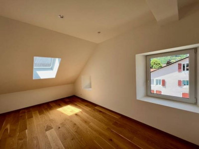 Appartement D - 2,5 pièces avec balcon et mezzanine - Cadre agréable à Couvet image 5