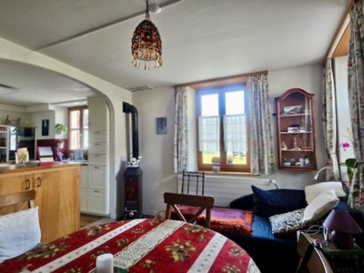 Charmante maison villageoise contiguë à Fleurier. image 6