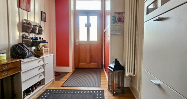 Charmante maison villageoise contiguë à Fleurier. image 3