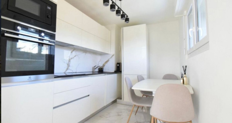 Villa contemporaine de 6 pièces - Alliant design, confort et fonctionnalité image 3