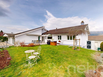 Somptueuse Villa avec Vue Forêt : Luminosité, Confort et Tranquilité image 2