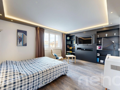 Superbe villa familiale, piscine intérieure, terrasses et vue forêt image 11