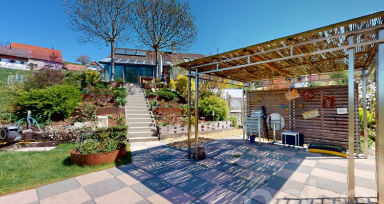 Einfamilienhaus mit Einliegerwohnung in Oleyres image 2