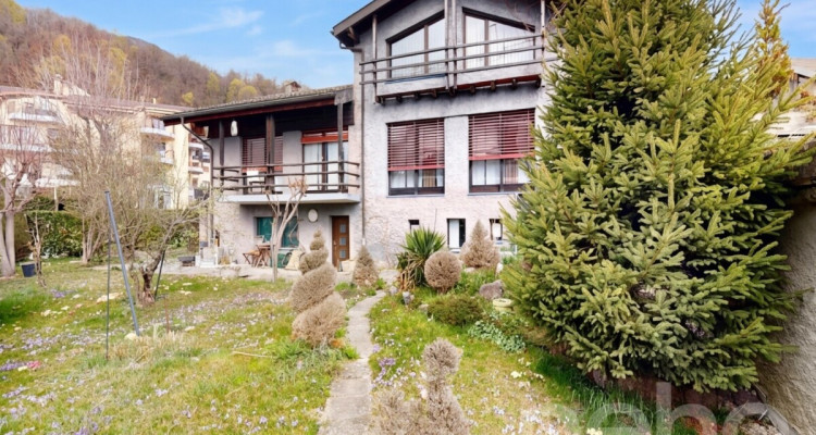 Maison atypique avec atelier indépendant et fort potentiel à Savièse image 1