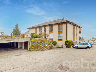 St Blaise: Superbe vue lac pour ce grand 5 pièces au dernier étage image 11